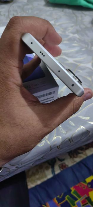 Redmi Note 13 Pro+5g 12/512