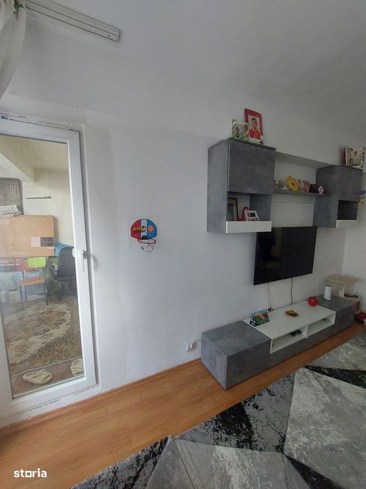 3 camere ,2 băi, tip D - str.Eftimie Murgu