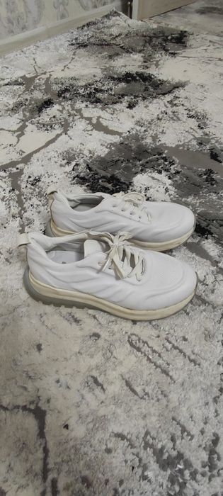 Кроссовки  Пьер Карден