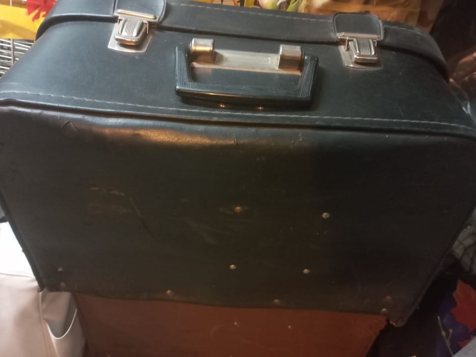 Швейная машинка "Подольск 142"