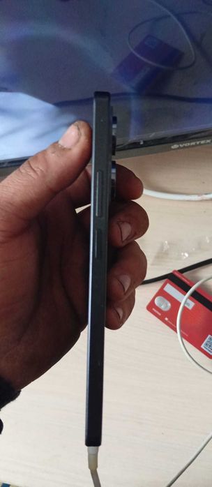 Vînd redmi 13 pro 5g