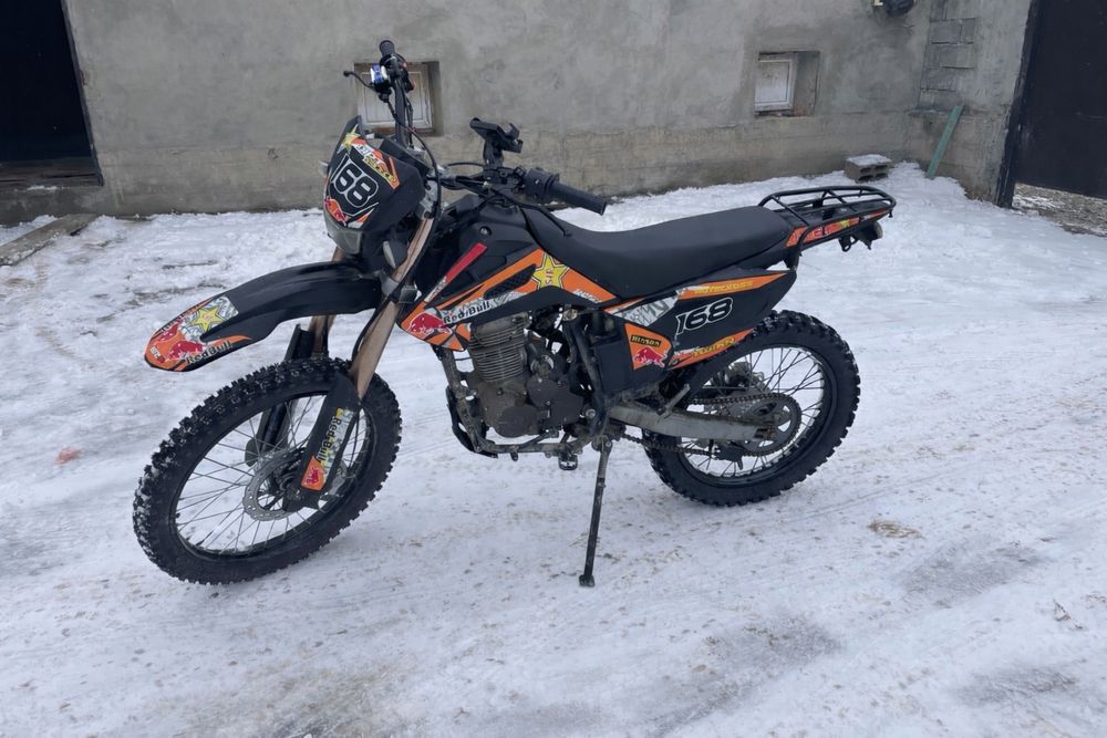 Эндуро мотоцикл 250 куб
