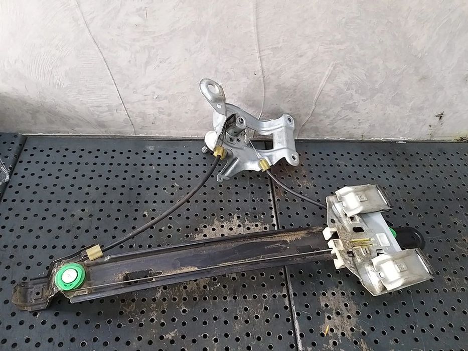 Macara manuala stanga spate seat leon 1p 1p0839461