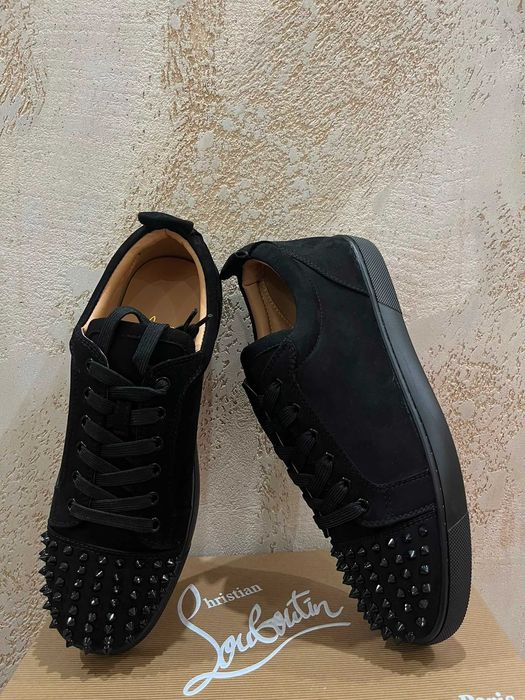 Мъжки обувки тип Christian Louboutin Louis Junior Spikes (Черен велур) – Размер 44