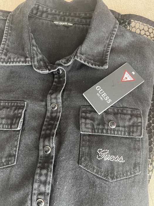 Детска рокля на GUESS в размер 14