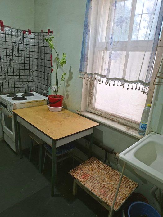 СЕРГЕЛИ-8 «ХОКИМИЯТ»  2-комнатная, (65м2). Можно под Офис. (СВОЯ)