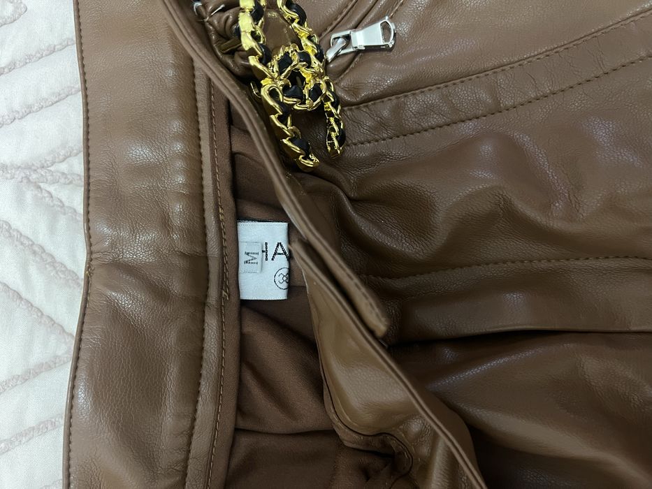 Кожанные мини шорты