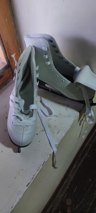 Конки для вида зимного спорта