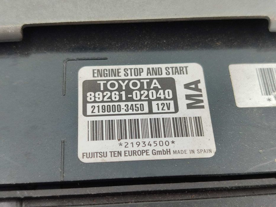 Modul sistem Start-Stop Toyota Auris E180 COD: 89261-02040 2017 / [2012-2018] / (5G3)