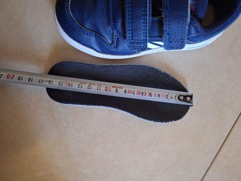 Маратонки за момче