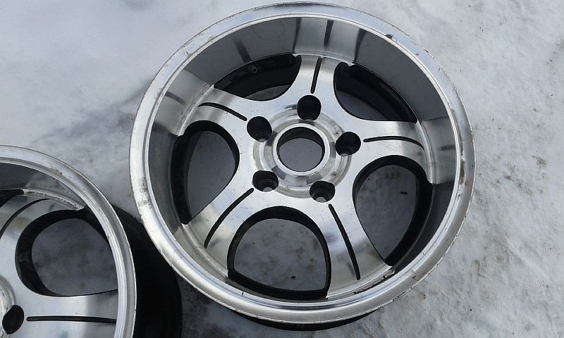 Продам легкосплавные диски на BMW