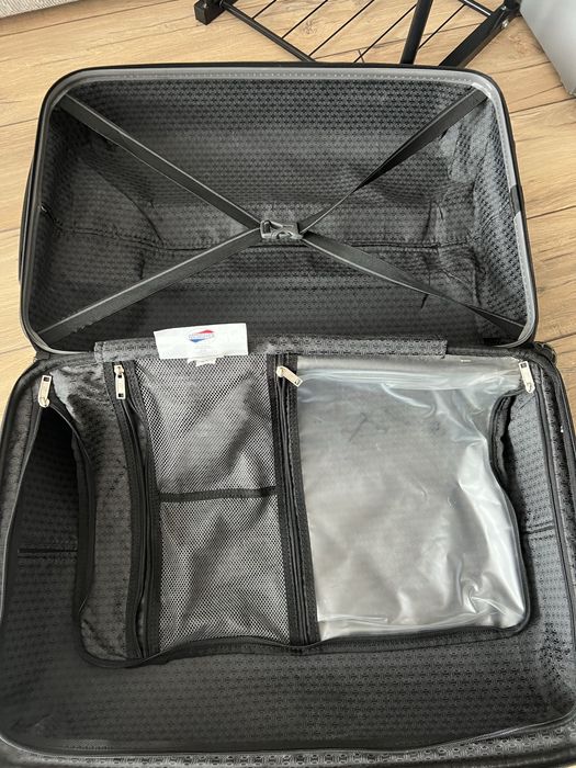 Дорожный чемодан