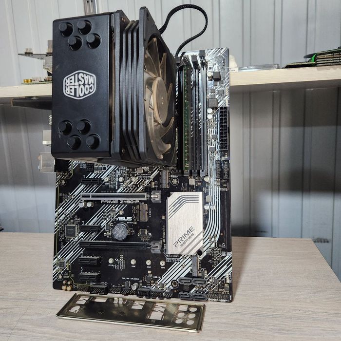 Kompyuter satiladi core i7 10700k RTX 3080 12GB
