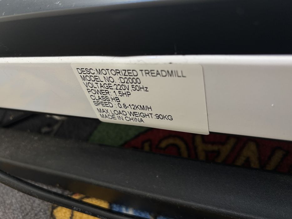 Bandă de alergat electrică FitTronic D2000