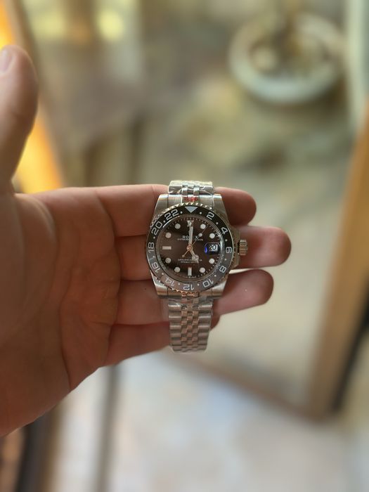 Rolex GMT-2 “Bruce Wayne” 40mm