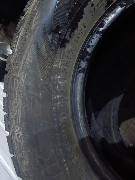Продам шины зимние