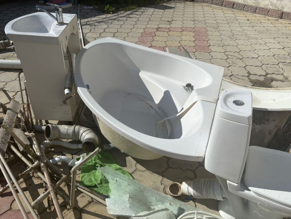 БУ Унитаз Ванна Тумба