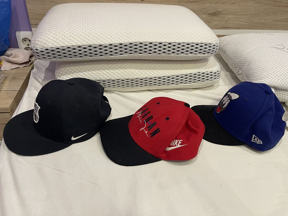 Шапки Nike Barcelona Jordan New Era Disney Uptempo Adidas Puma Diesel
