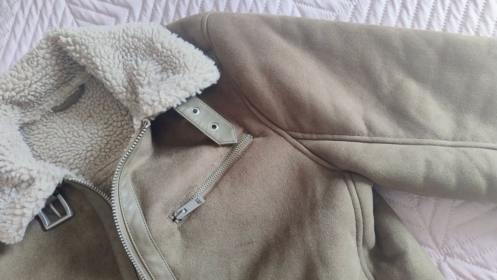 Мъжко яке М бежаво