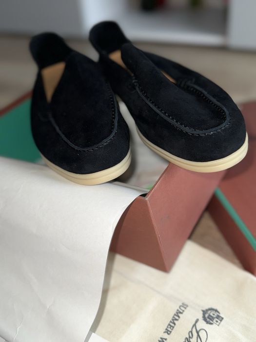 Vand papuci Loro Piana