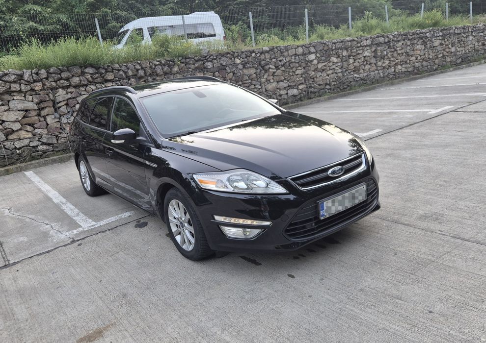 Ford Mondeo mk4 2.0 tdci euro 5 an 2013  Navigație mare color