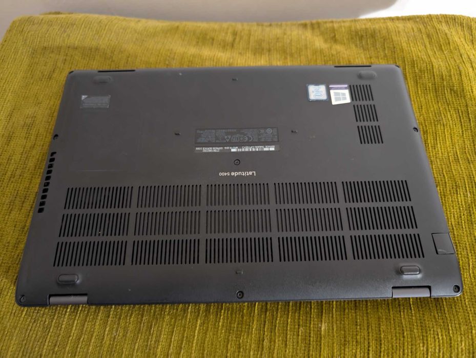 Laptop Dell Latitude 5400, 14" Full HD, Intel Core i5-8350U,ssd 256 GB