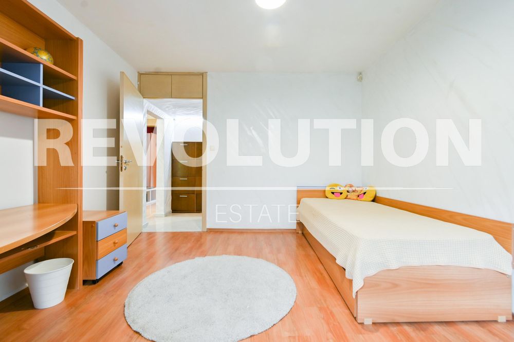 Продава се Тристаен апартамент в София, Борово - 96 кв.м за 3021 €/кв.м - Снимка #7