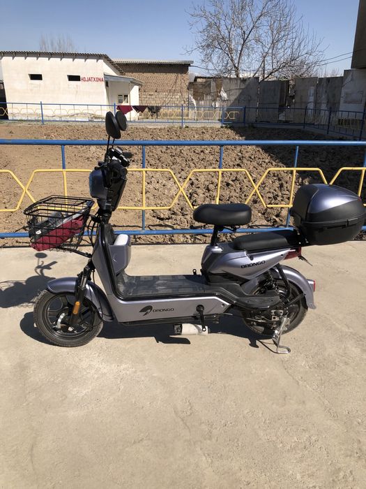 Скутер Drongo R14