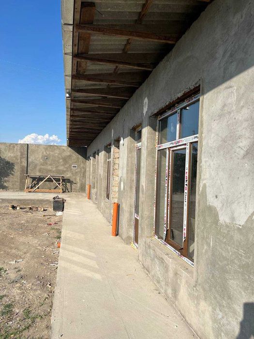 Qibrayda 70 sotih noturar joy sotiladi