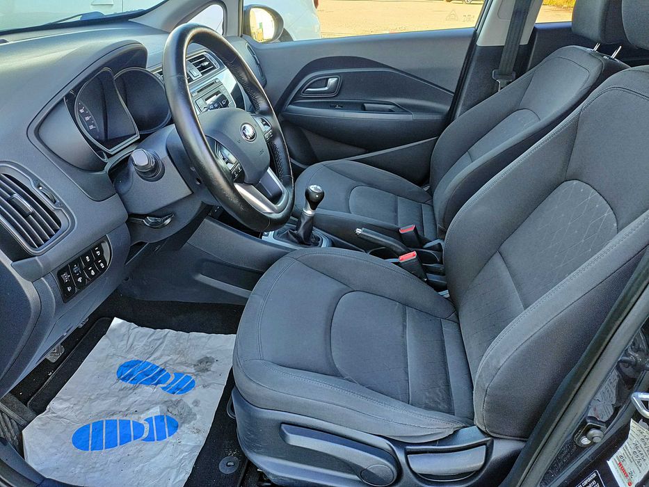 Kia Rio-Dream Team Edition 1.2 16v cvvt-84cp-2015-Euro 6