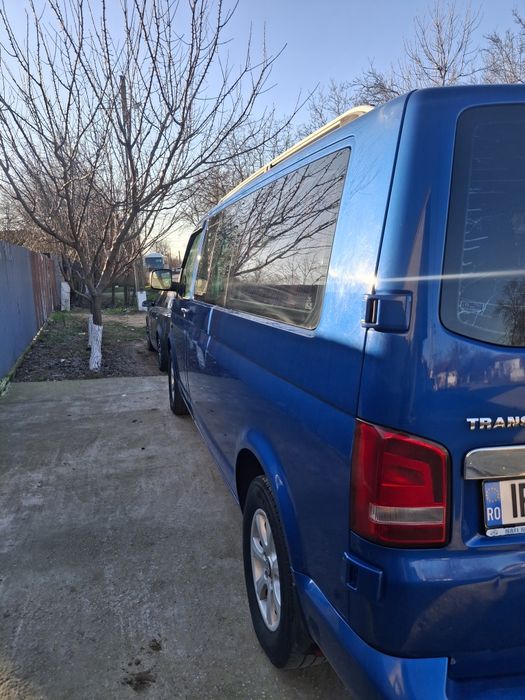 Vând sau transporter