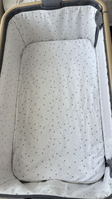 Продам детский манеж