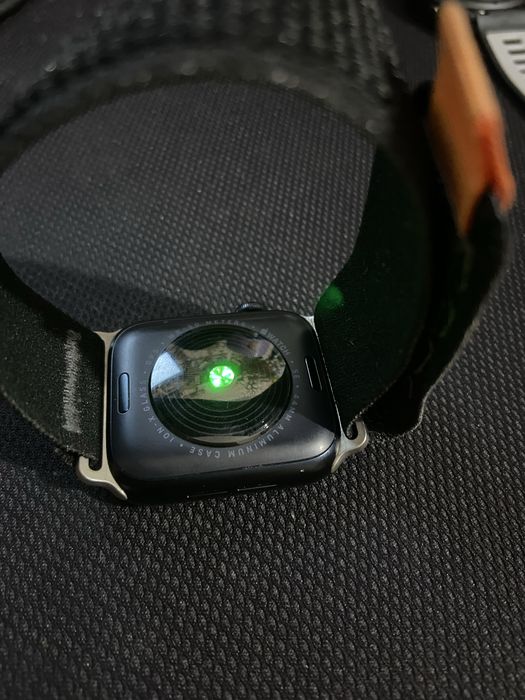 Apple watch se (2-ое поколение)