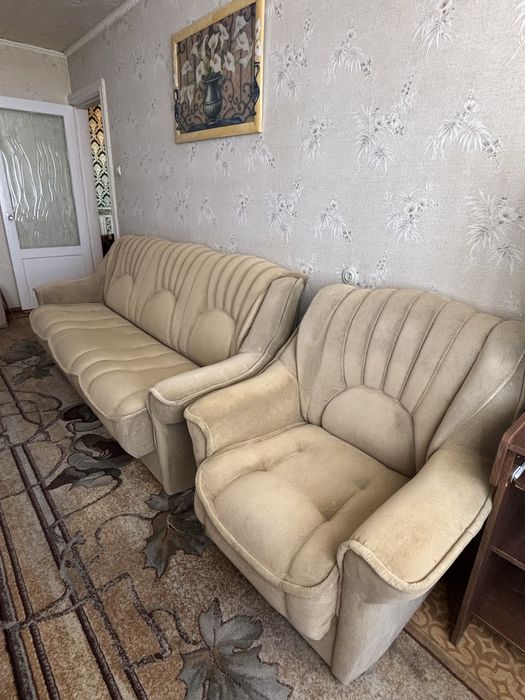 Диван и 2 кресла