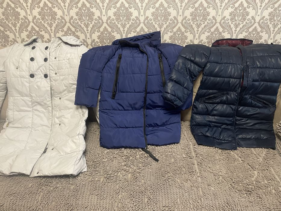 Продам осеннюю куртку