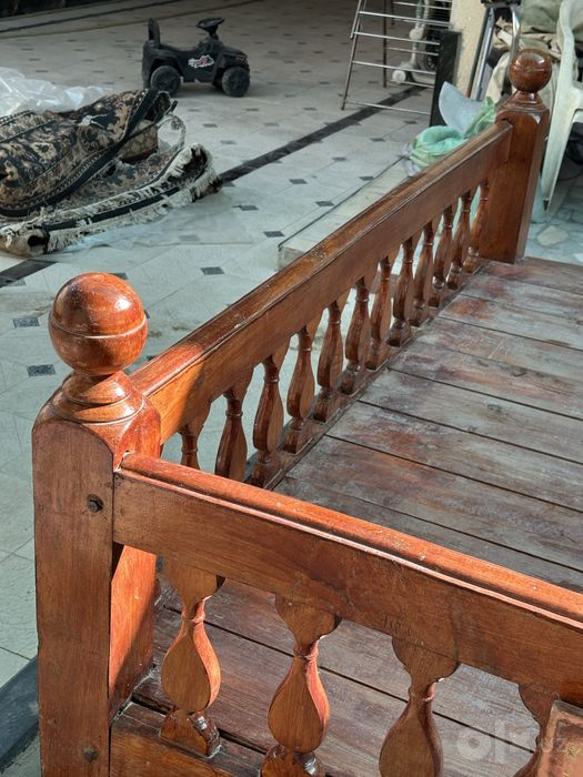 Tapchan krovat mustahkam xaqiqiy yong’oqdan yasalgan O’LCHAMI 2 ga 3