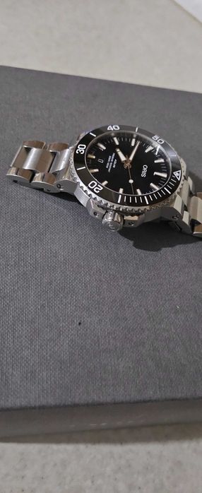 Часы Oris Agua Date