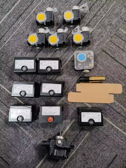 Топочный автомат для горелок Риелло RMG 88.62C2  LMO 88.620C2RL