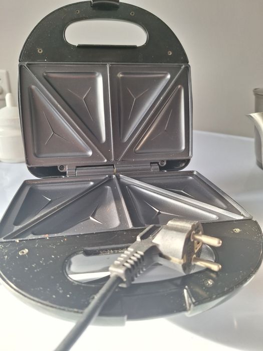 Вафельница sencor