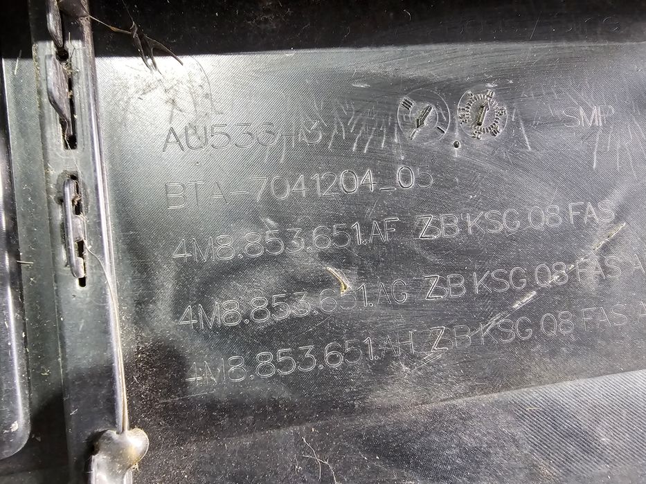 Grila radiator Audi Q8 cod 4M8853651AF