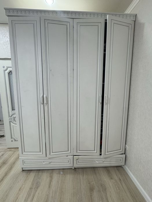 Холодильник.шкаф