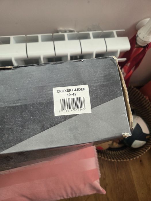 Два чифта неизползвани ролери