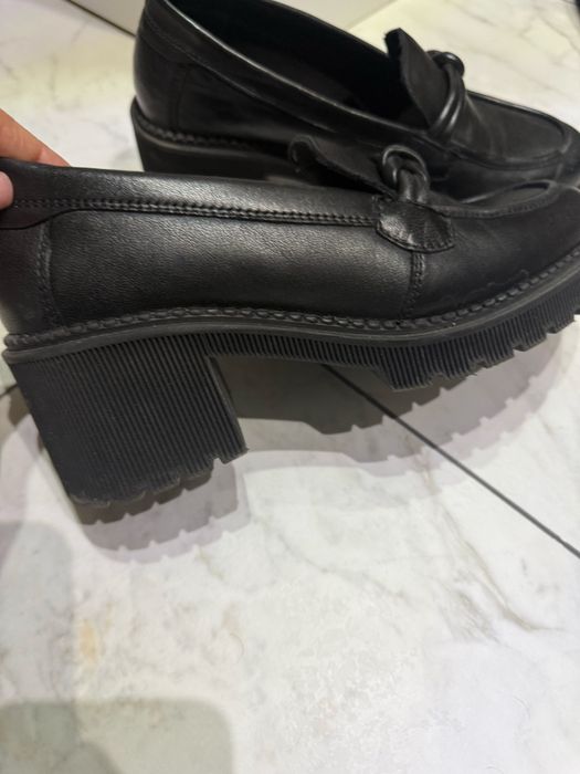 Pantofi negri 36 piele Lasocki