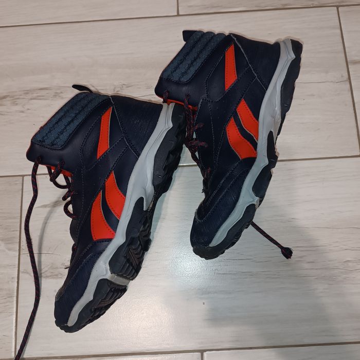 Детски обувки Reebok- номер 36