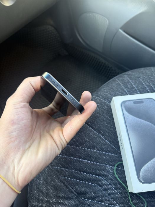 Iphone 15 pro 128 gb