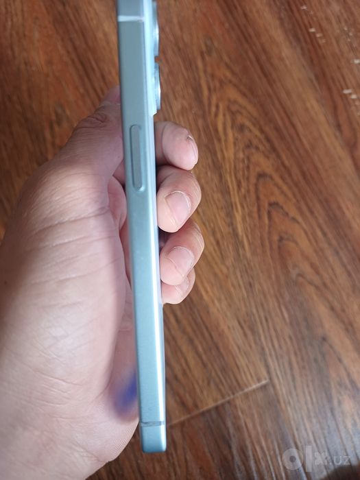 sotiladi icloud ga tushkan iphone 15