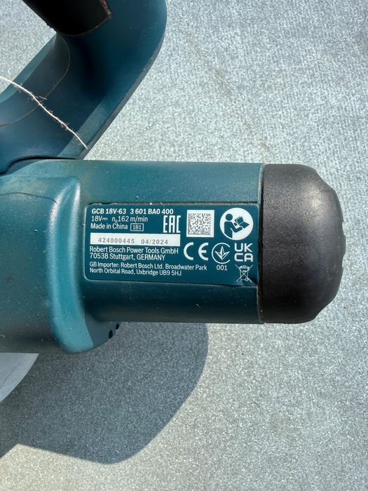 Fierăstrău cu banda Bosch Gcb 18v 63