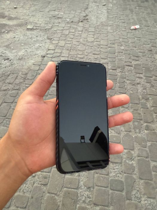 Iphone X 64/100% yomks