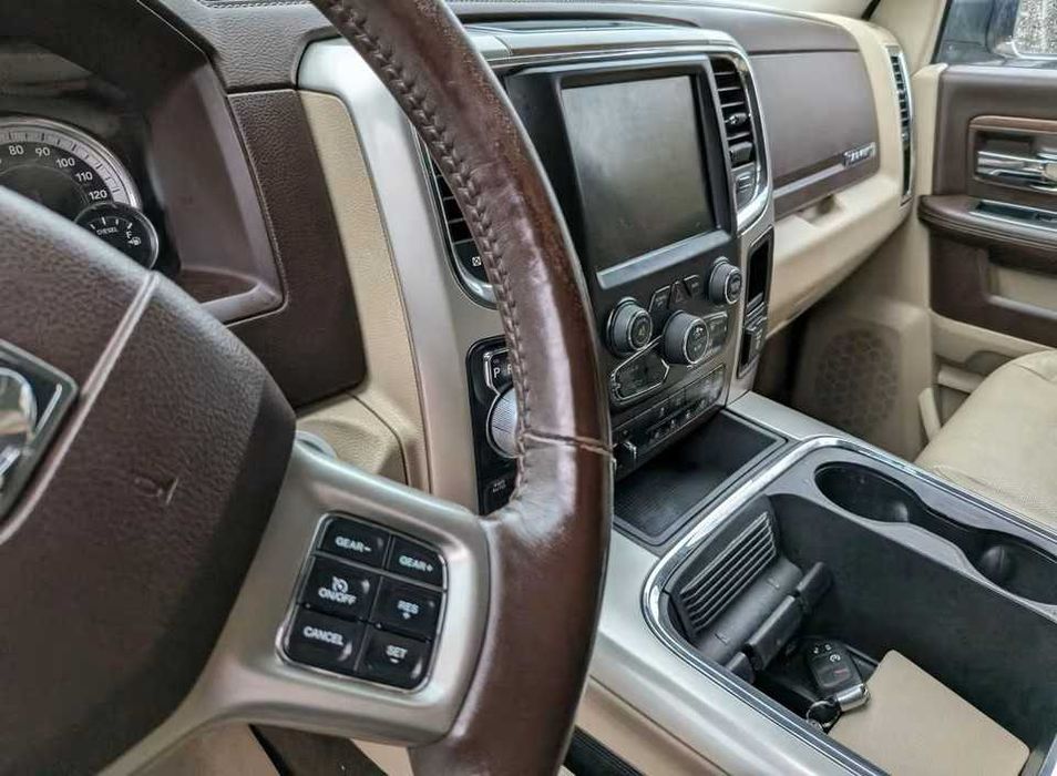 dezmembrez Dodge Ram 2017 5.7 Hemi