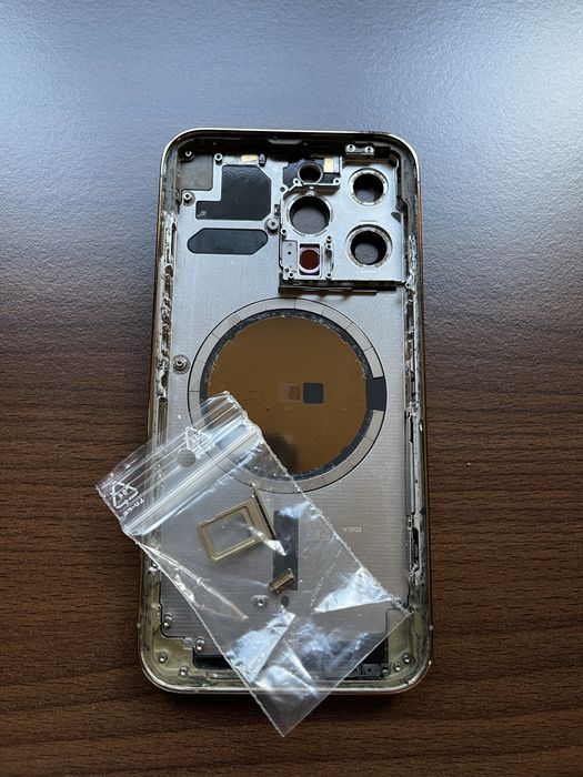 Carcasa originala iphone 13 pro